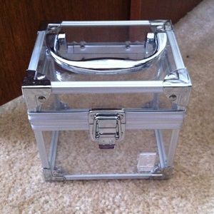 REDUCED Mini train case from Caboodle